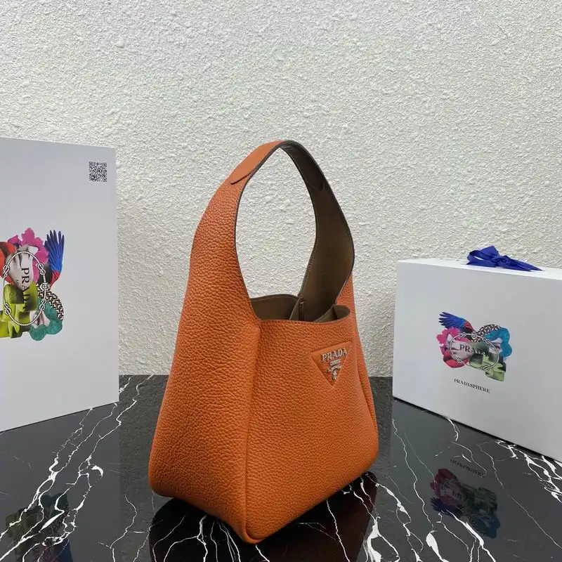 Prada Bags 205FY0191