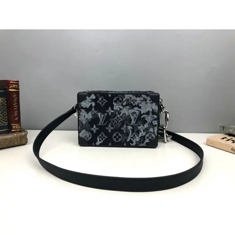 Fashionrep LV Bags 2101SH0012