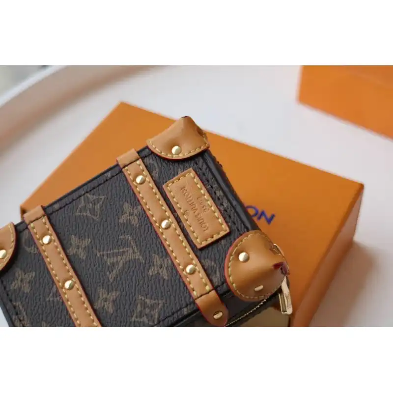 Fashionrep LV Bags 2101SH0027