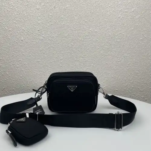 Prada Bags 2101SH0032