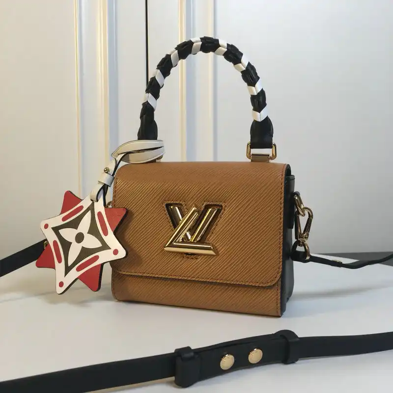 LV Bags 2101SH0042