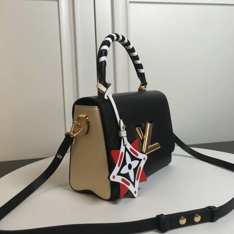 LV Bags 2101SH0043