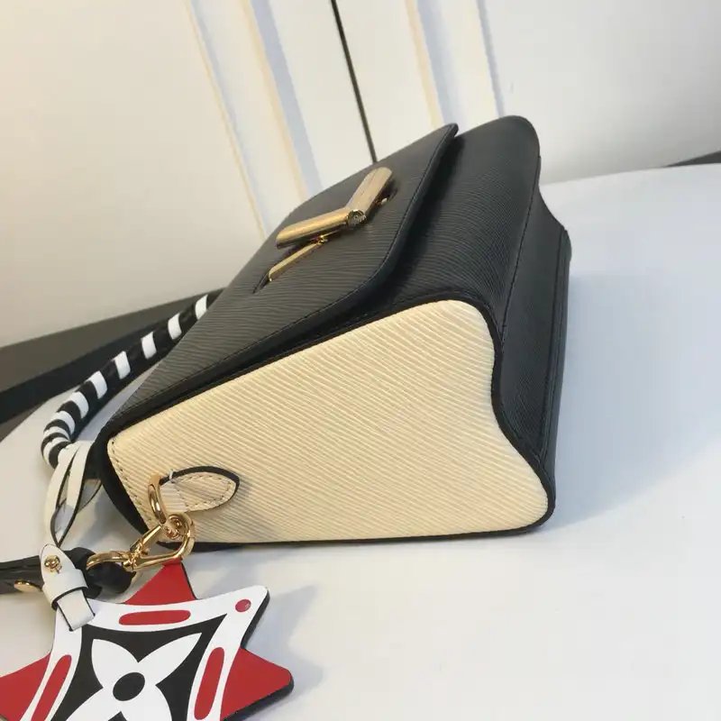 LV Bags 2101SH0043