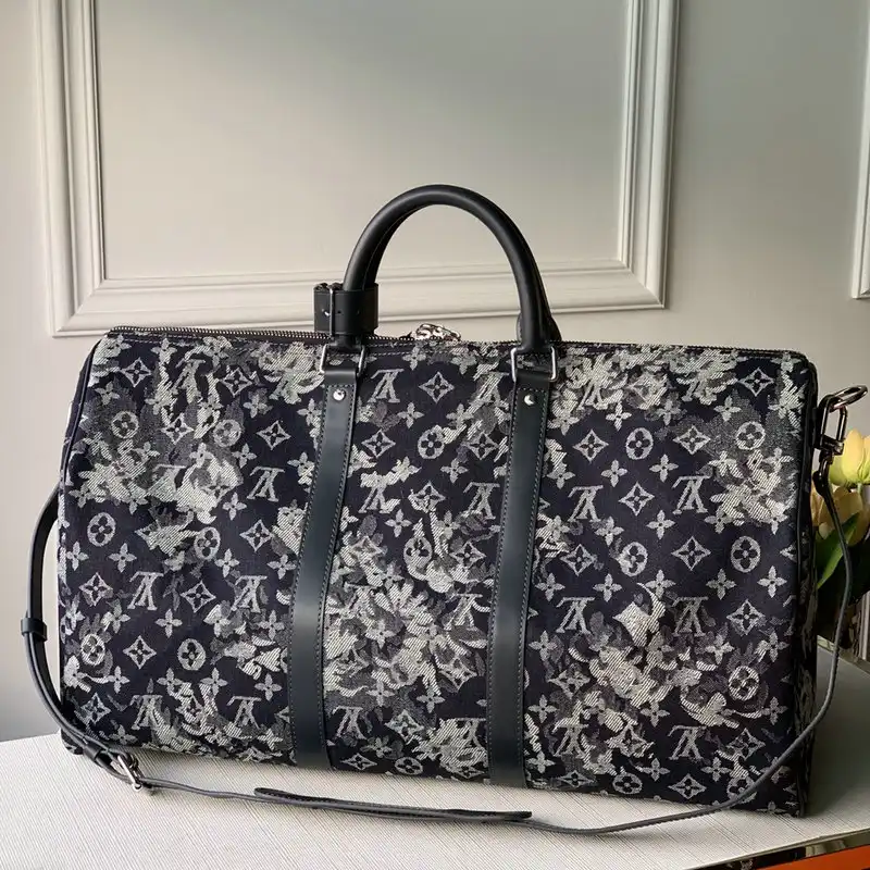 LV Bags 2101SH0046