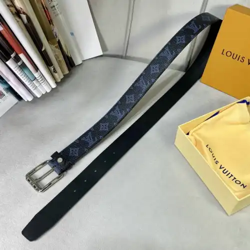 LV Belts 2101SH0087