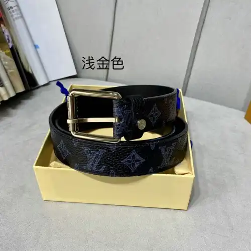 LV Belts 2101SH0089