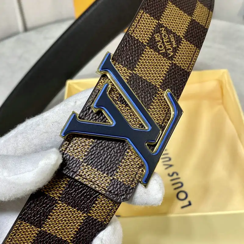 LV Belts 2101SH0097