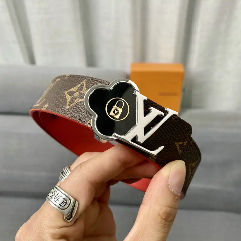 LV Belts 2101SH0118