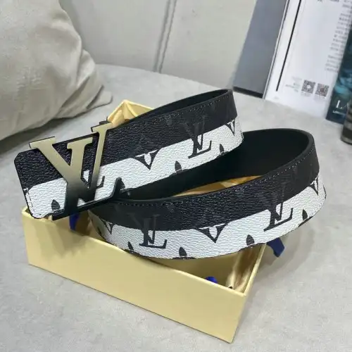 LV Belts 2101SH0123