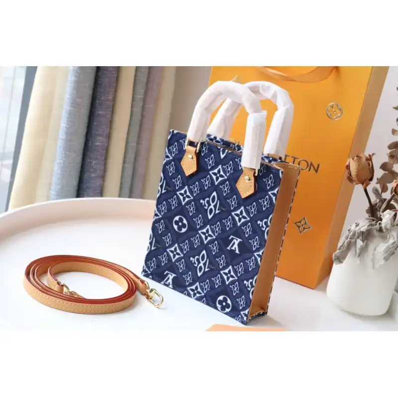 LV Bags 2102SH0011