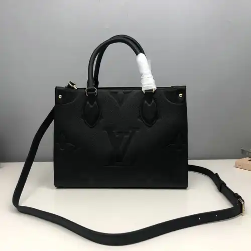 LV Bags 2102SH0027