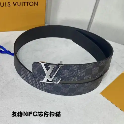 LV Belts 2102SH0043