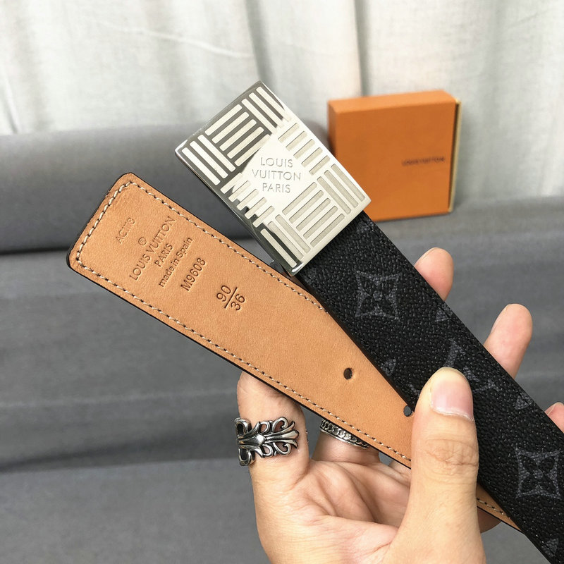 LV Belts 2102SH0066