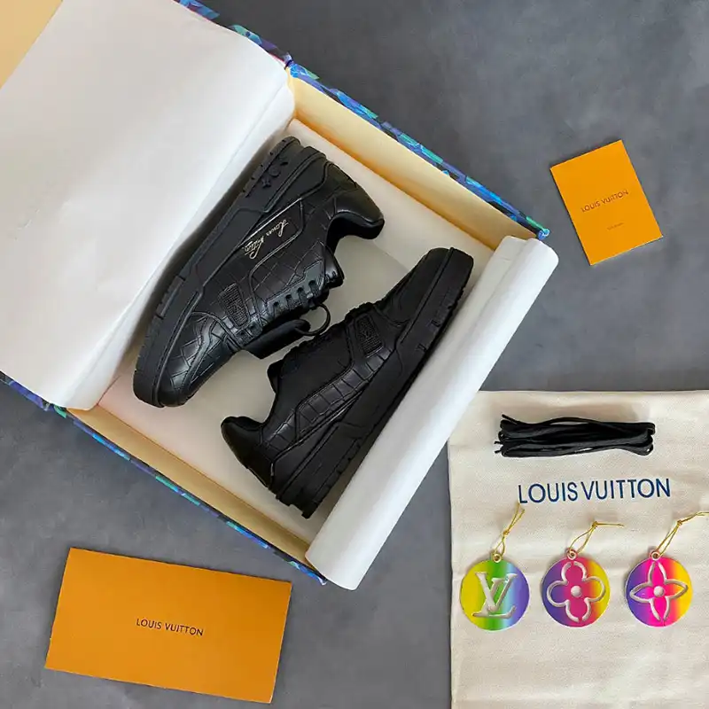 Fashionrepsfam ru LV Shoes 2103SH0051