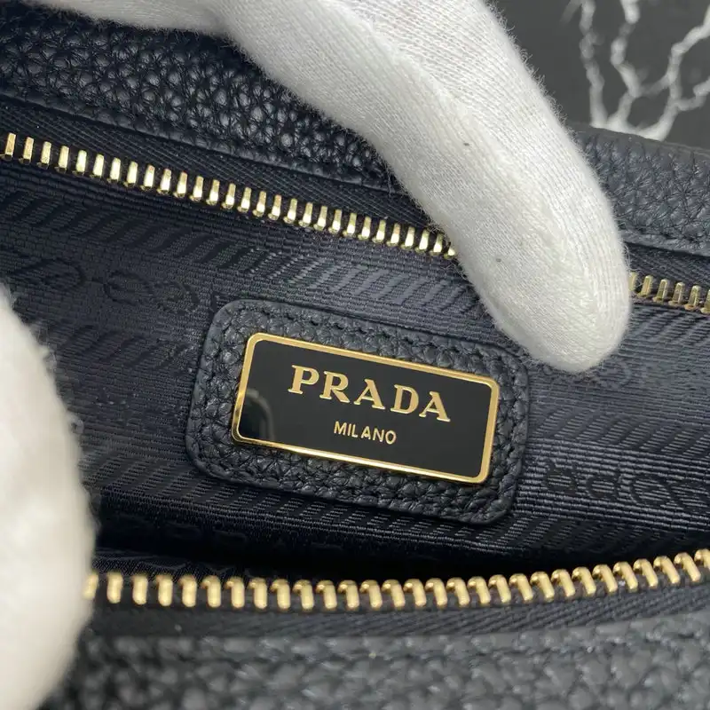 Prada Bags 2104DJ0037