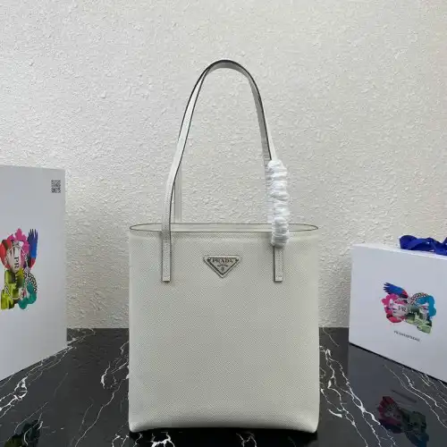 Prada Bags 2104DJ0039