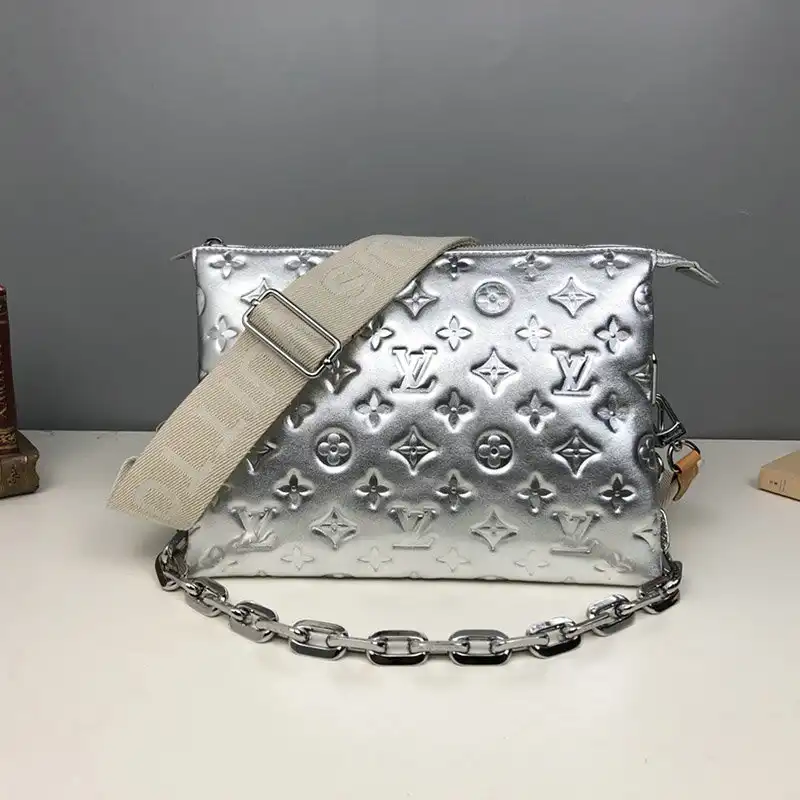 LV Bags 2104DJ0048