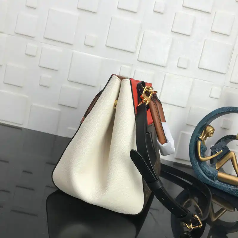 LV Bags 2104DJ0066