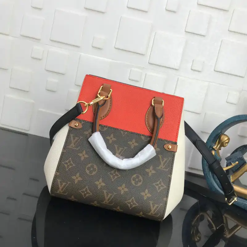 LV Bags 2104DJ0066