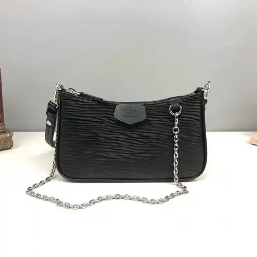 LV Bags 2104DJ0071