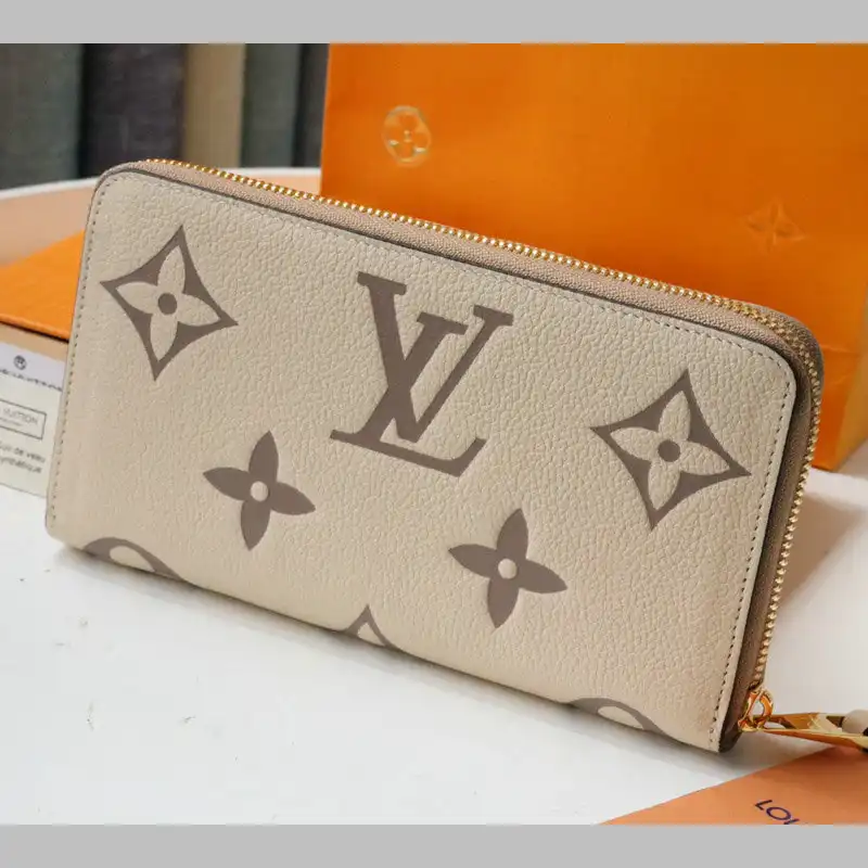 LV Bags 2104DJ0078