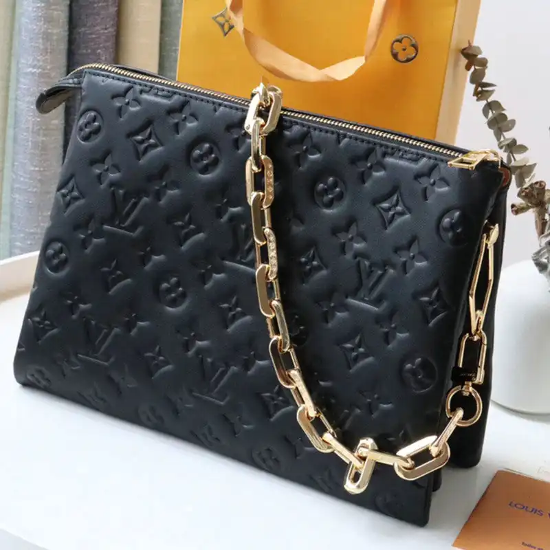 LV Bags 2104DJ0102