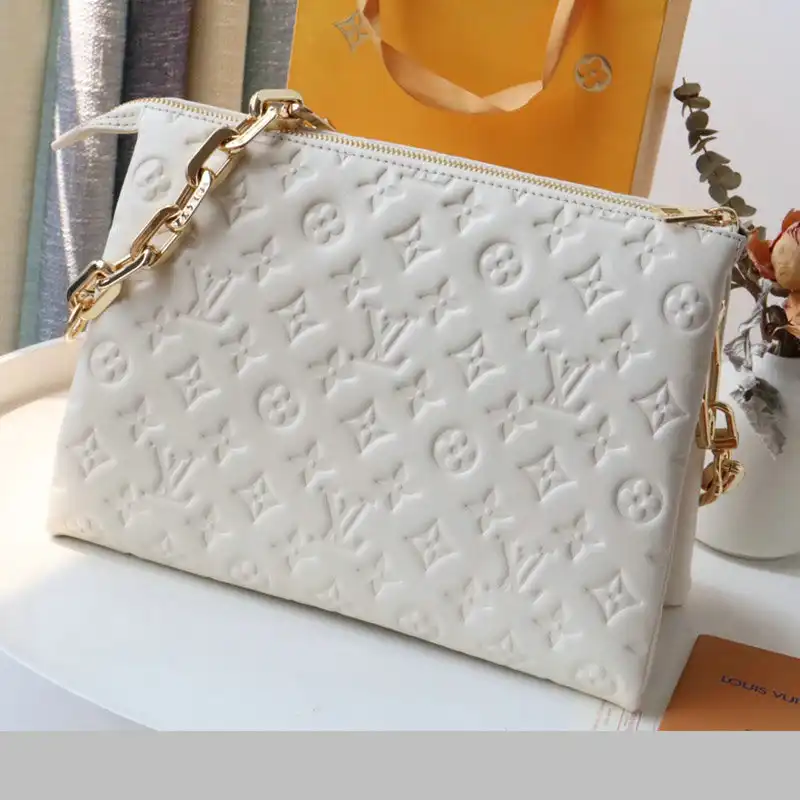 LV Bags 2104DJ0103