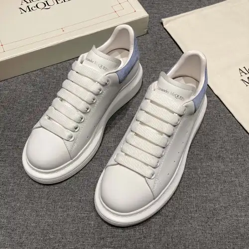 McQ Alexander McQueen Shoes 2104SH0002