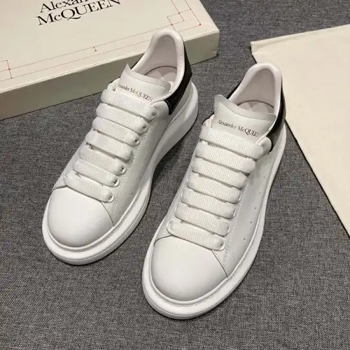 McQ Alexander McQueen Shoes 2104SH0003