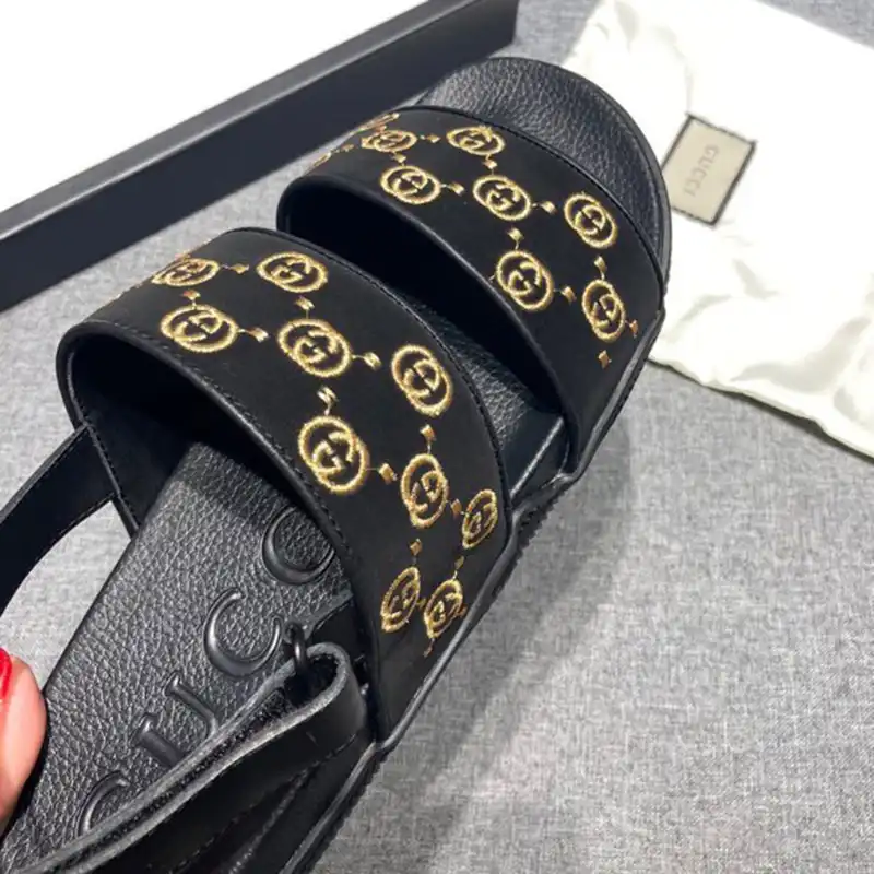 Gucci Shoes 2104SH0038