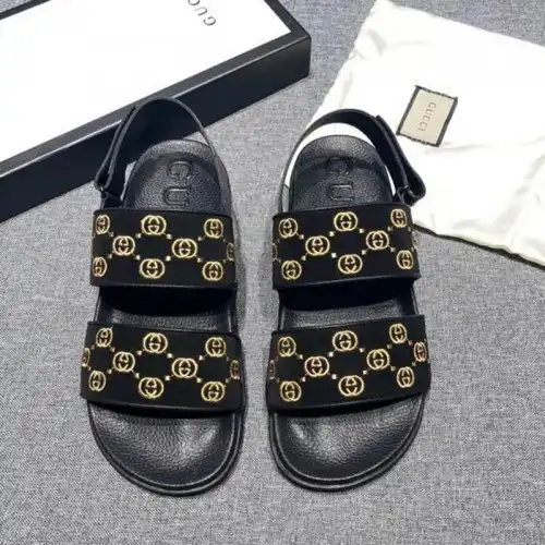 Gucci Shoes 2104SH0038