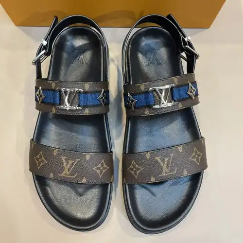 LV Shoes 2104SH0059