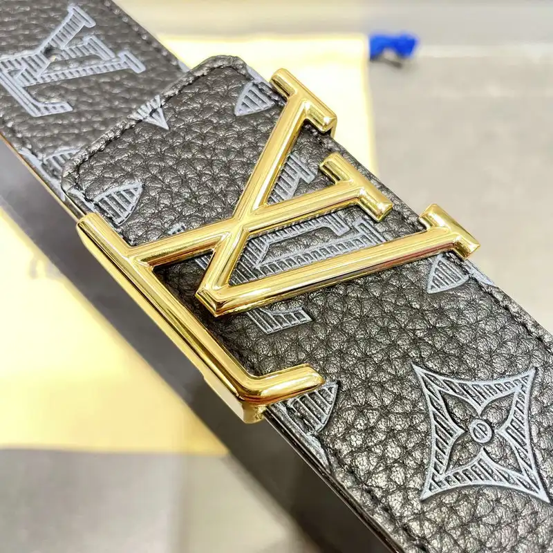 LV Belts 2104XF0003