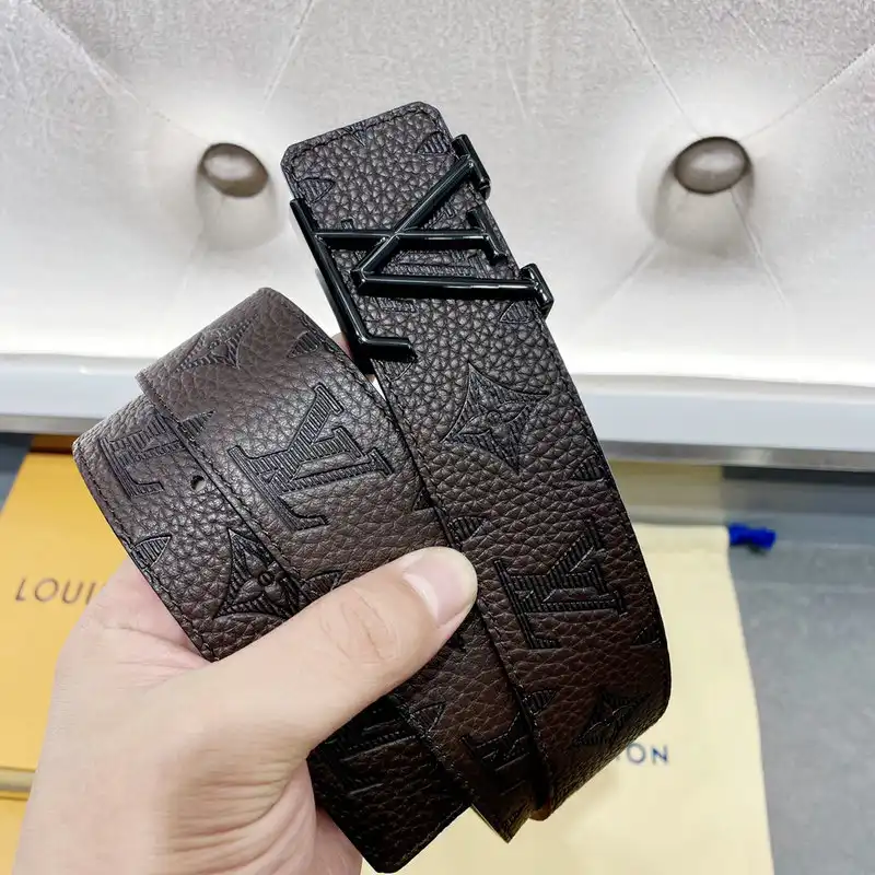 LV Belts 2104XF0008