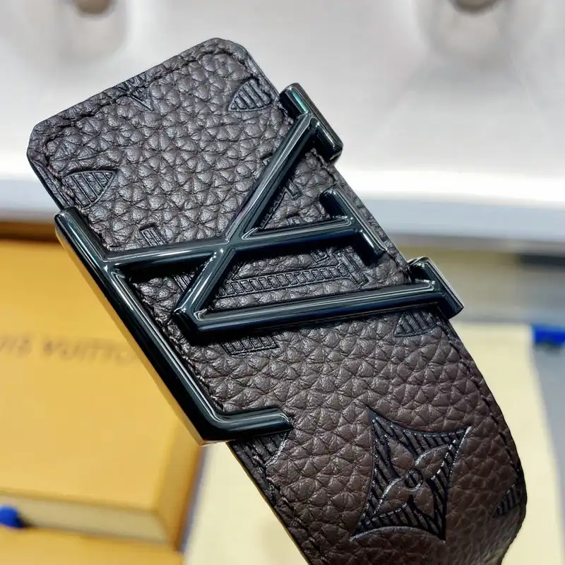 LV Belts 2104XF0008