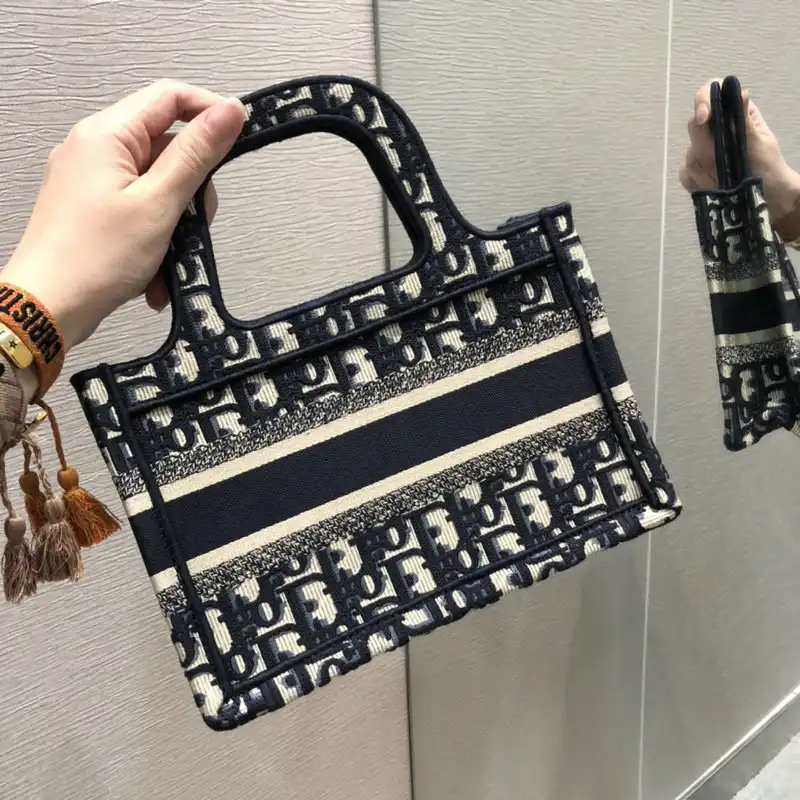 Fashionrep Dio Bags 2105GV0051