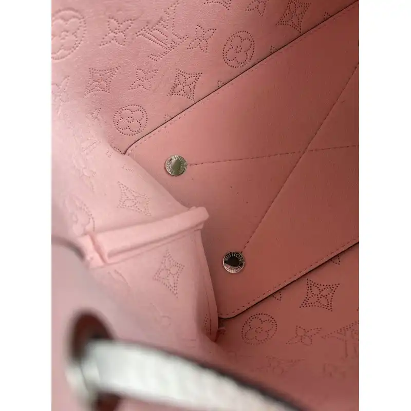 LV Bags 2105GV0080