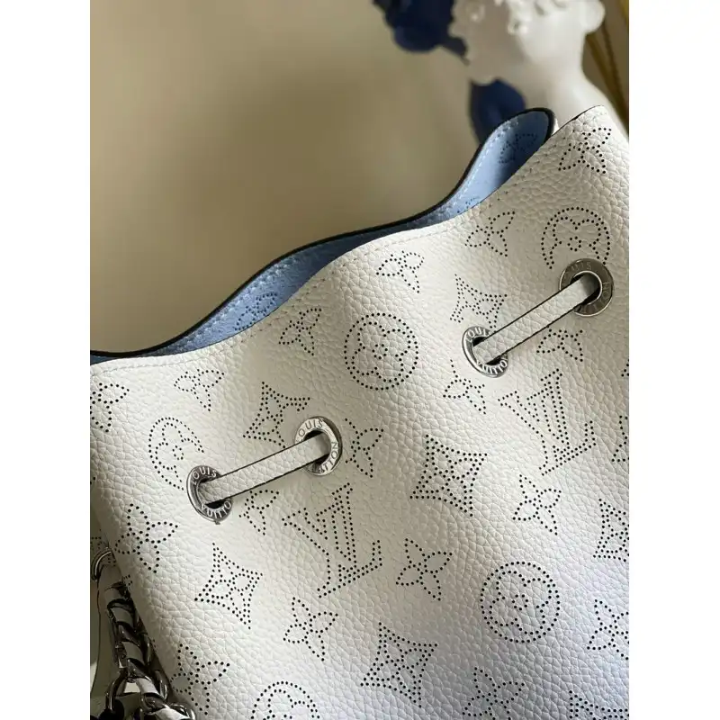 LV Bags 2105GV0081