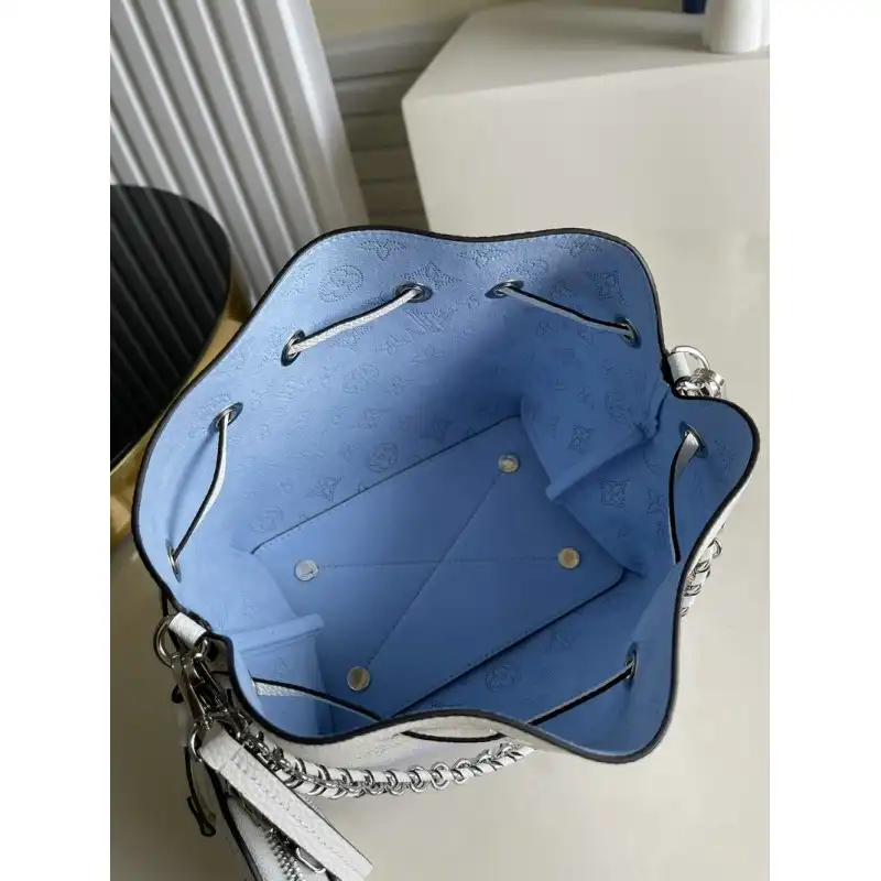 LV Bags 2105GV0081