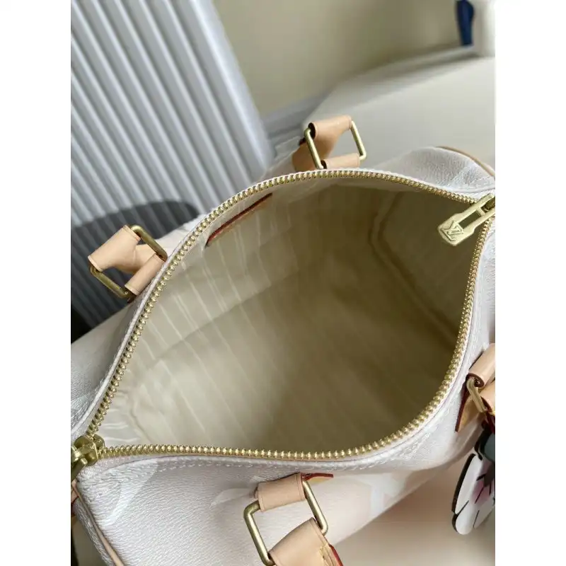 LV Bags 2105GV0092