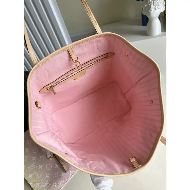 LV Bags 2105GV0095