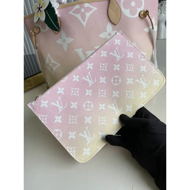 LV Bags 2105GV0095