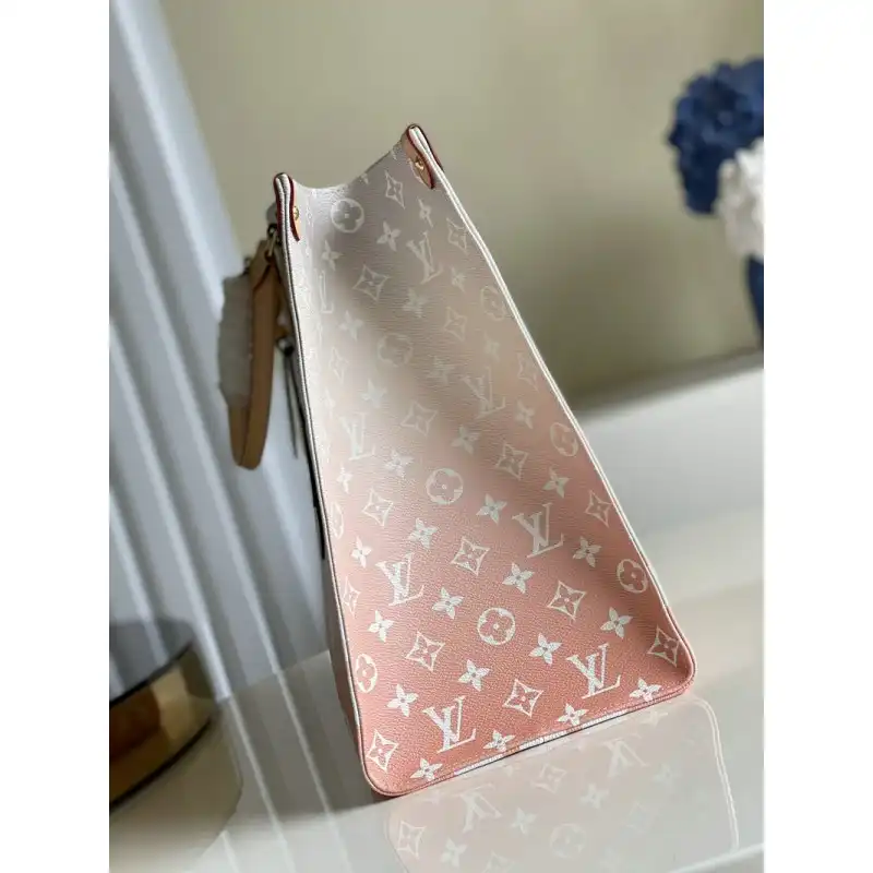 LV Bags 2105GV0097