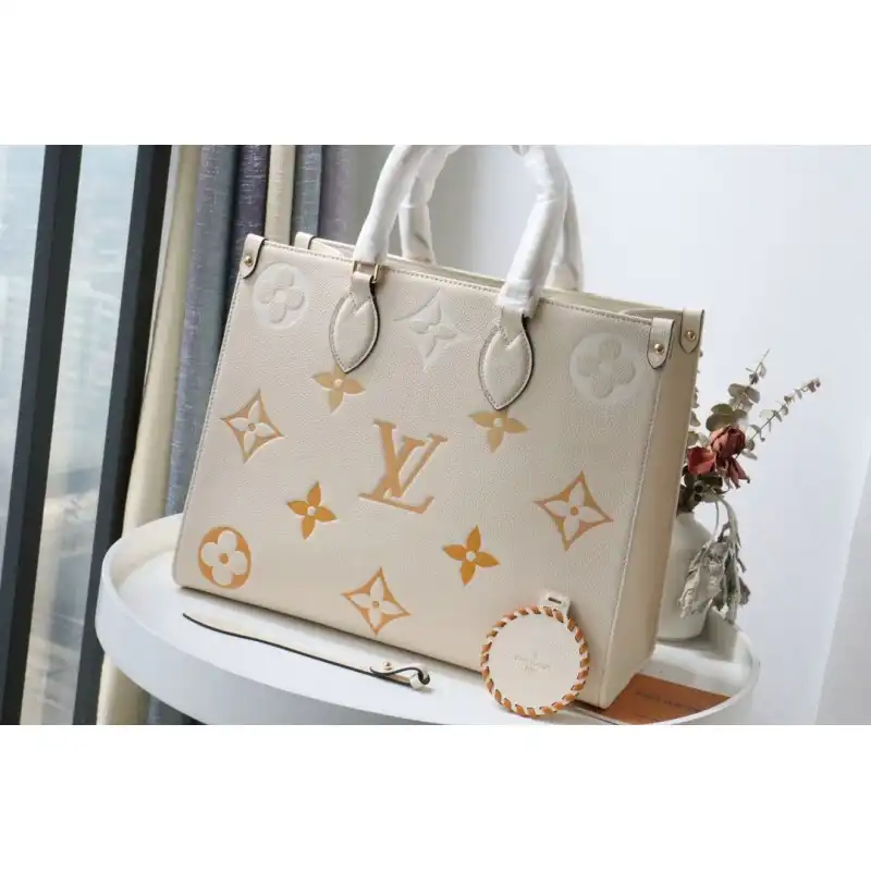 LV Bags 2105GV0098