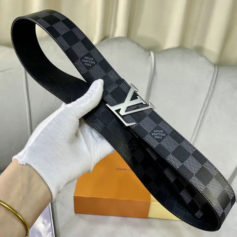 LV Belts 2106XF0008