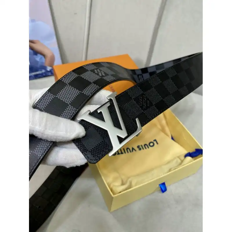 LV Belts 2106XF0008