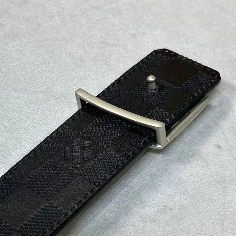 LV Belts 2106XF0008