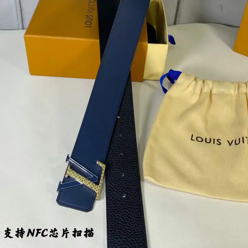 LV Belts 2106XA0142