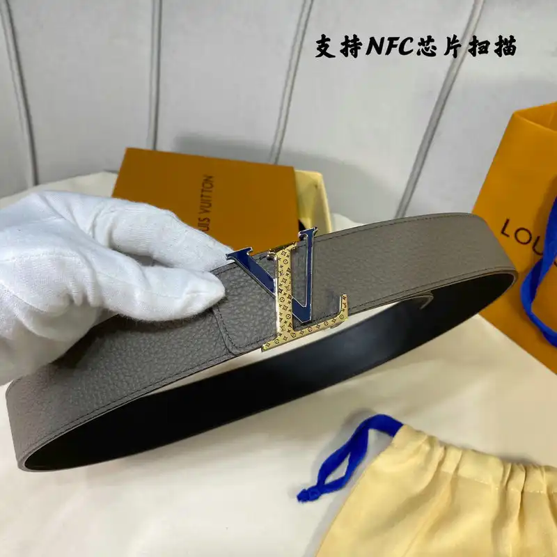 LV Belts 2106XA0144