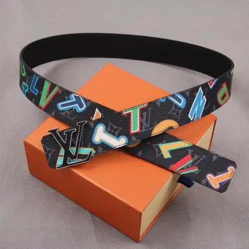 LV Belts 2106XA0163